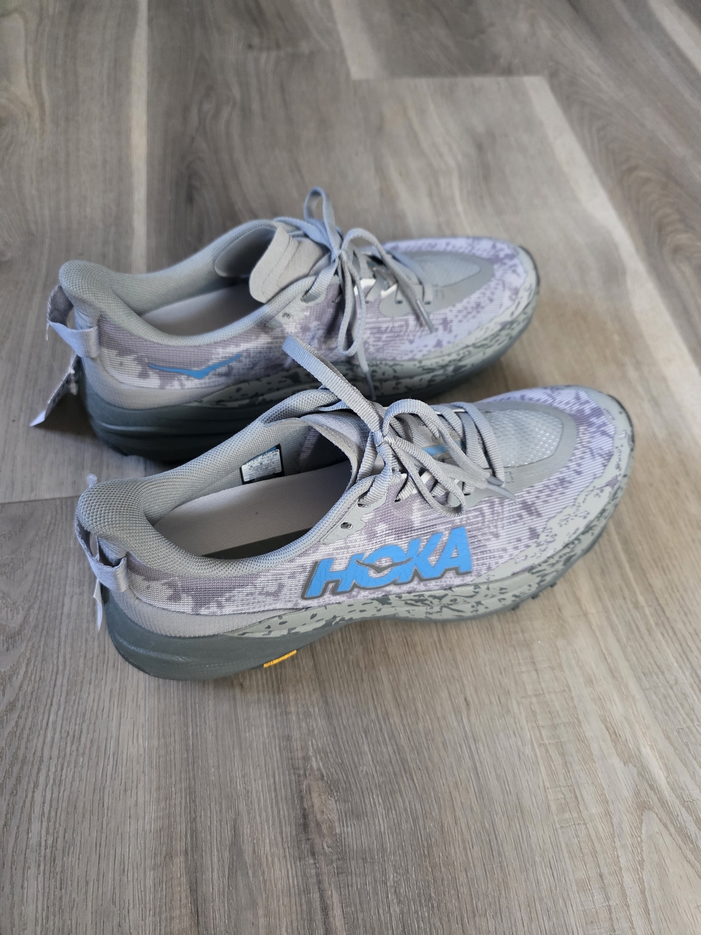 HOKA NWT Men's Galactic Grey Speedgoat 6 Size 8D. No Box.